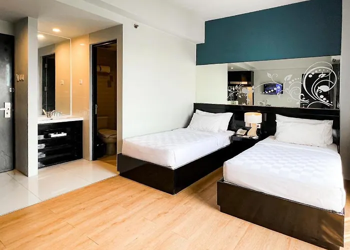 Grand Darmo Suite By Amithya